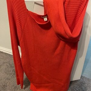 Thin sweater peach color lg